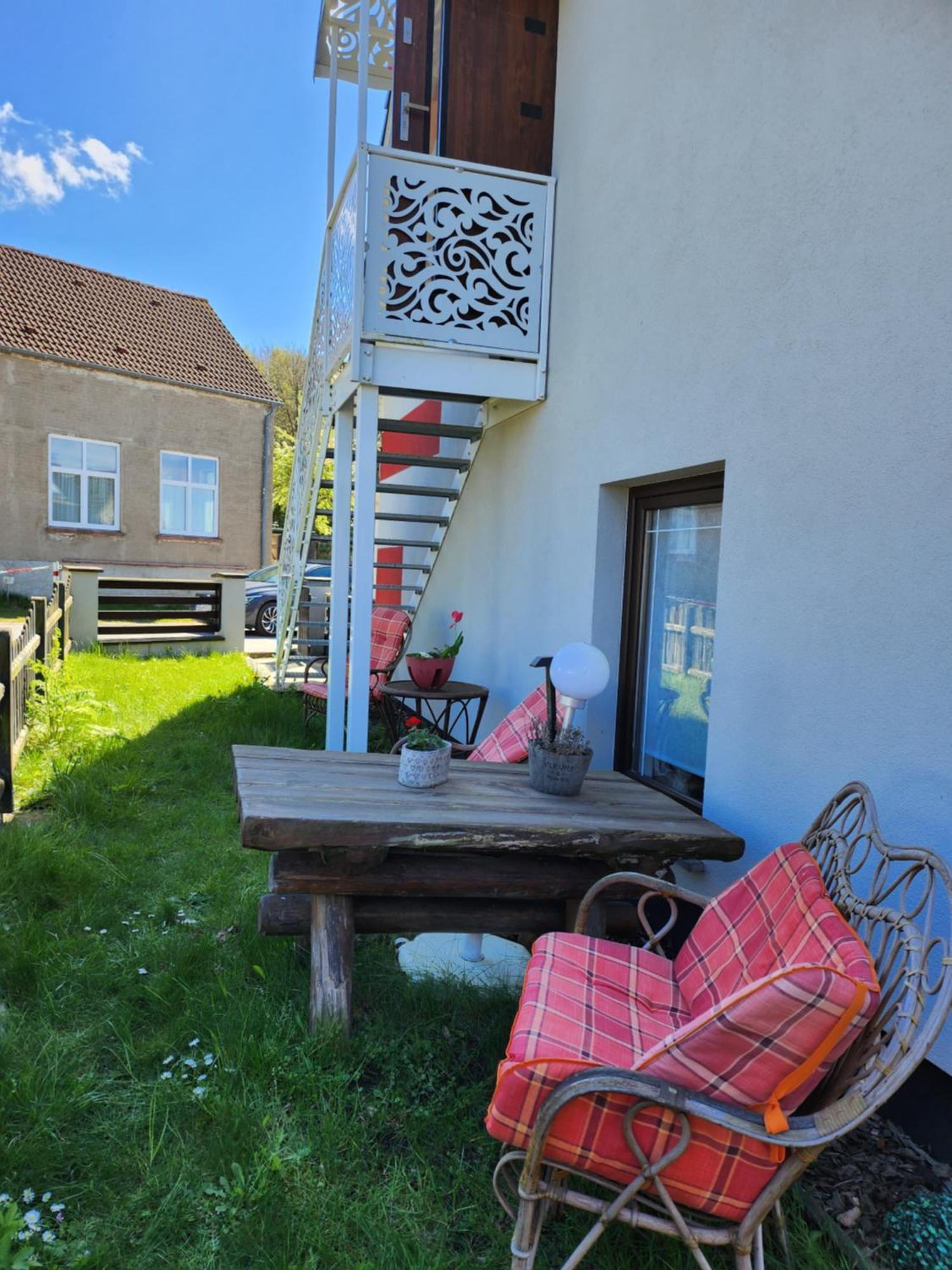 Ferienhaus Ani & Apartment Rustikal Patzig エクステリア 写真