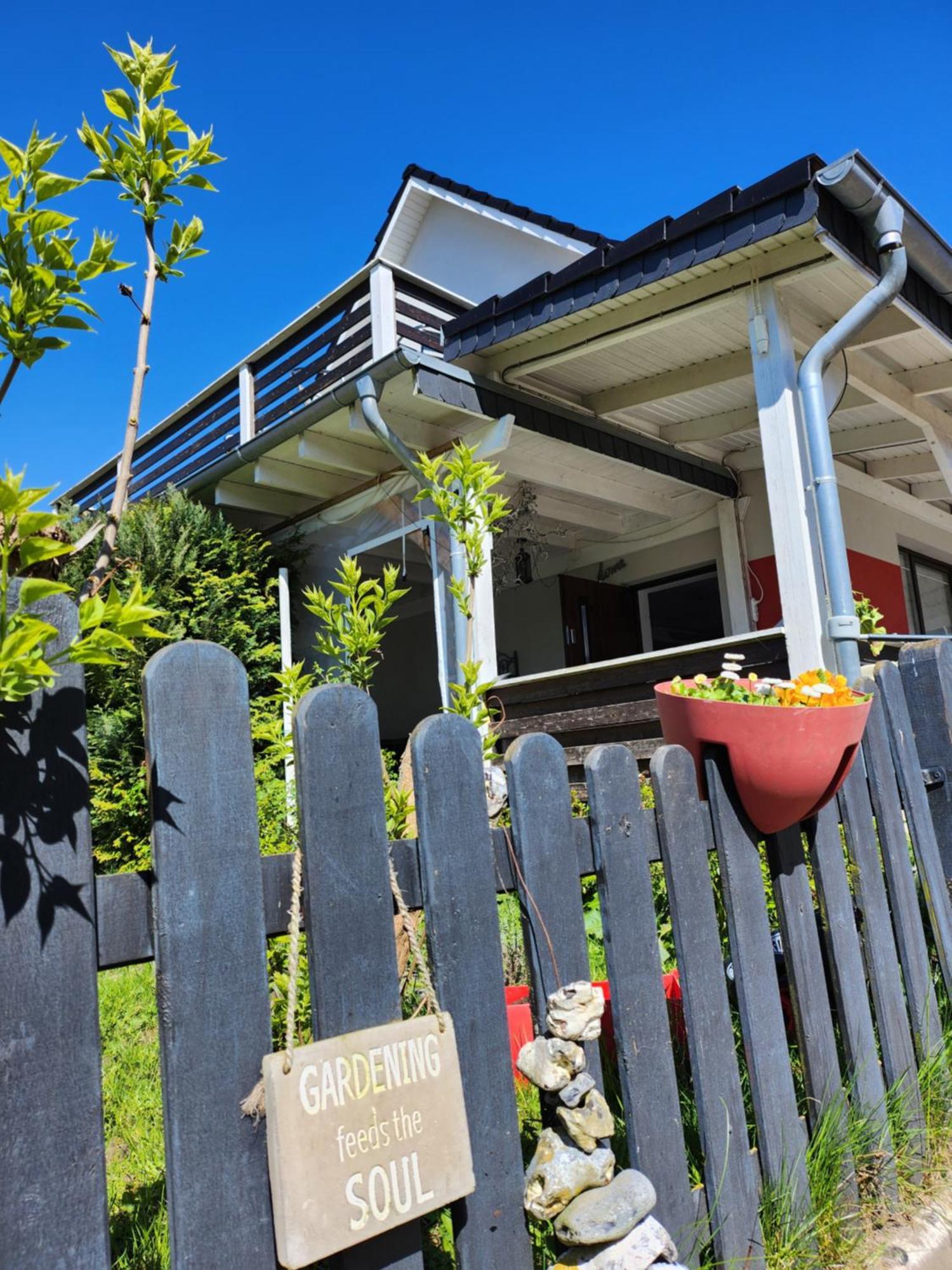 Ferienhaus Ani & Apartment Rustikal Patzig エクステリア 写真
